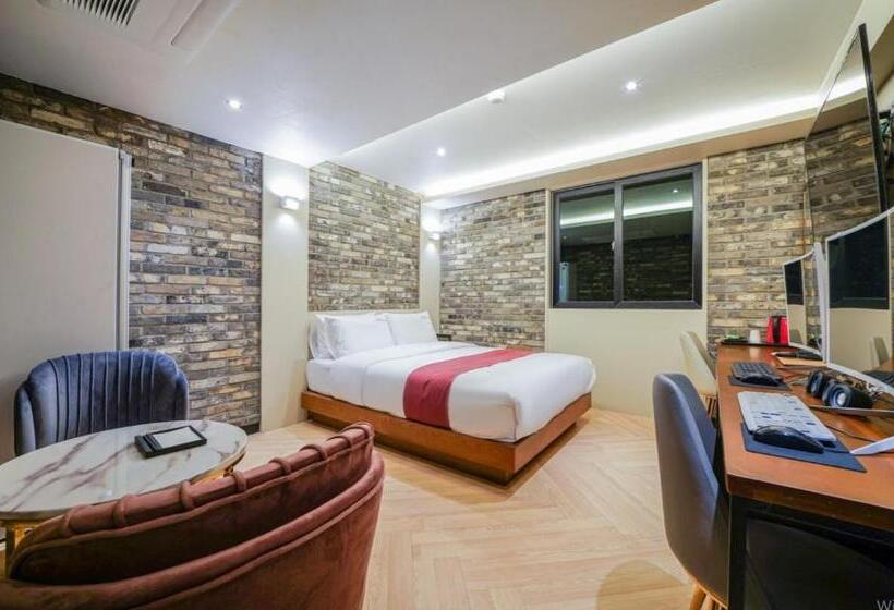 Люкс Вид на Город, The Stone Bridge Hotel Dongnae