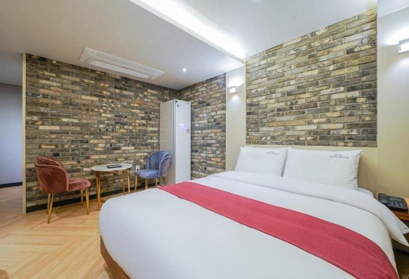 مجموعه ویستا شهر, The Stone Bridge Hotel Dongnae