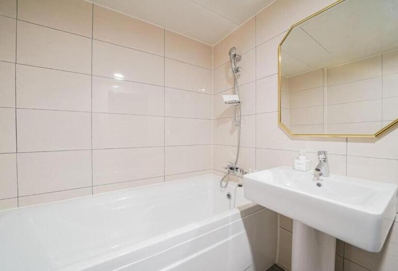 اتاق سوپریور, The Stone Bridge Hotel Dongnae