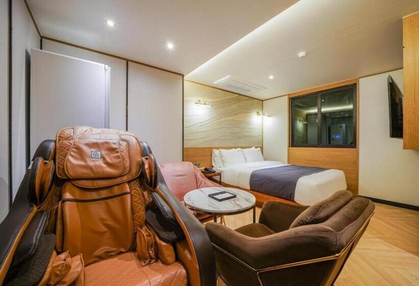 Люкс, The Stone Bridge Hotel Dongnae