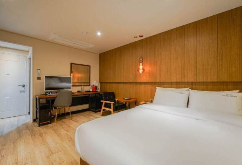 اتاق استاندارد, The Stone Bridge Hotel Dongnae