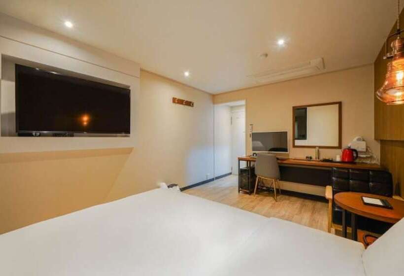 اتاق استاندارد, The Stone Bridge Hotel Dongnae