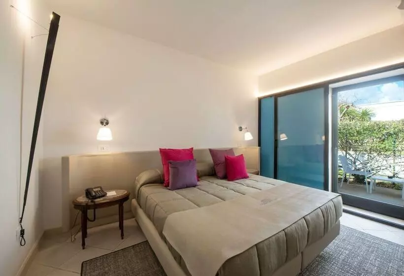 スーペリアールーム, Grand Hotel Masseria Santa Lucia