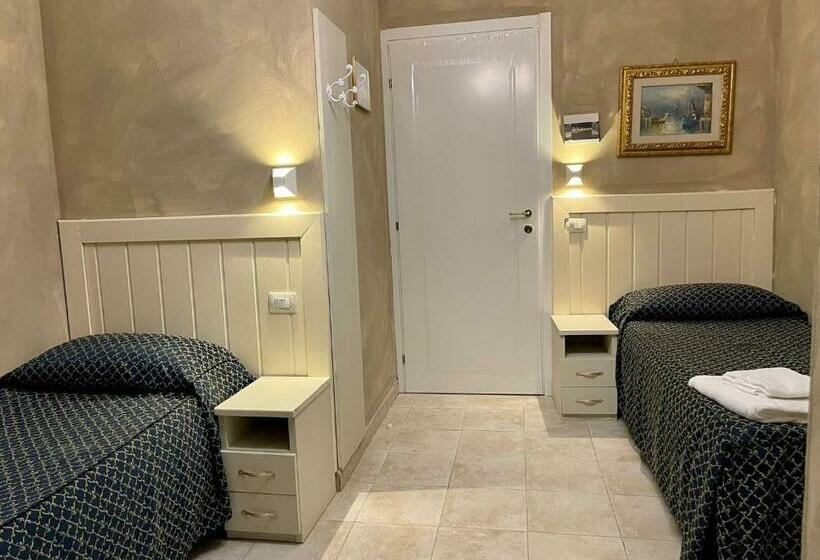 标准单人间, Aurelia Milano Centrale