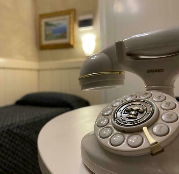 标准单人间, Aurelia Milano Centrale