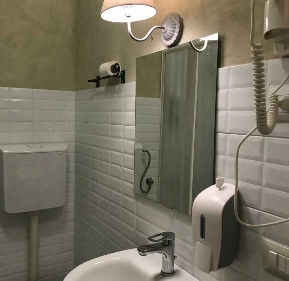 标准三人间, Aurelia Milano Centrale