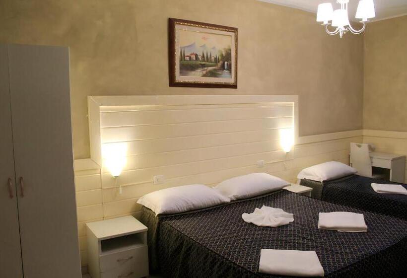 标准三人间, Aurelia Milano Centrale