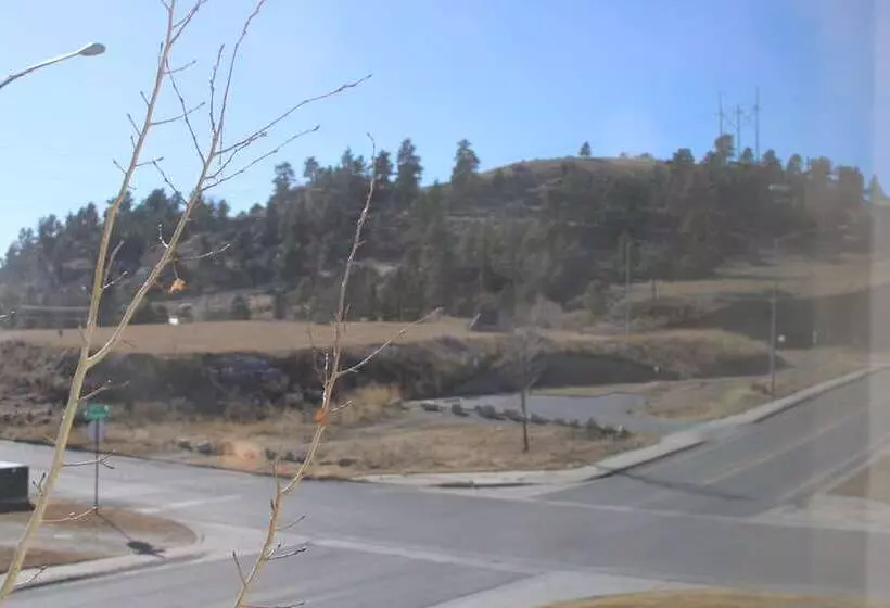 سوییت خانوادگی, Boothill Inn And Suites