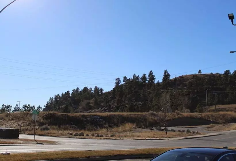 سوییت خانوادگی, Boothill Inn And Suites