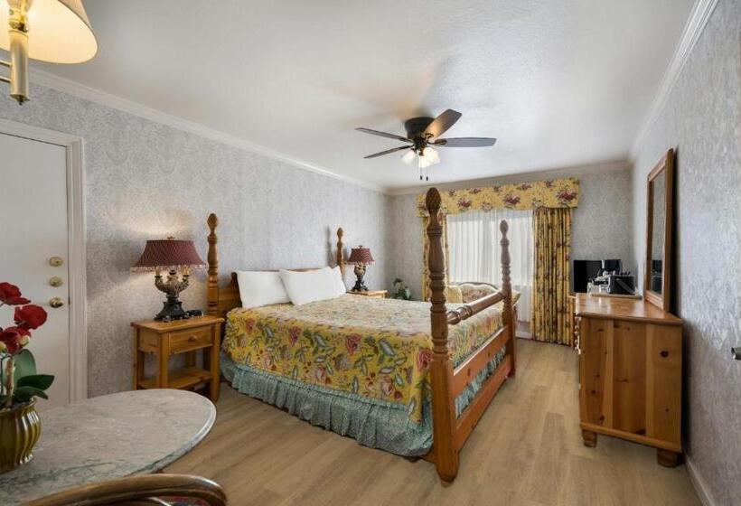 带大床的标准间, Carmel Inn & Suites