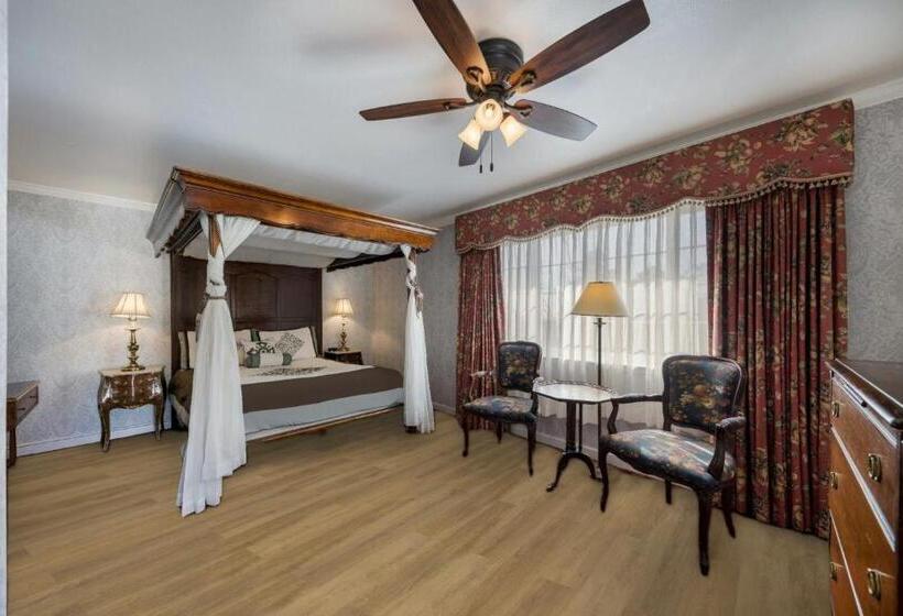豪华房间, Carmel Inn & Suites