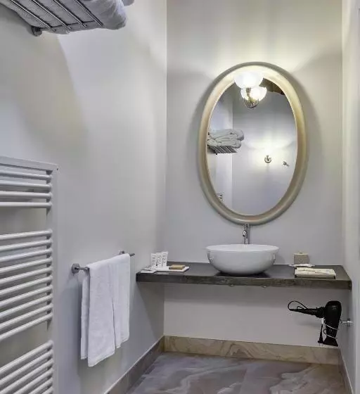 Deluxe-huone, Palazzo Viviani Castello Di Montegridolfo
