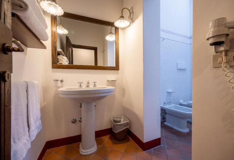 ファミリールーム, Palazzo Viviani Castello Di Montegridolfo