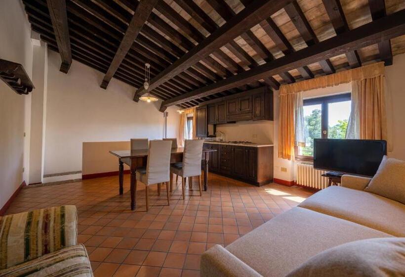 ファミリールーム, Palazzo Viviani Castello Di Montegridolfo