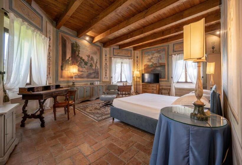 주니어 스위트, Palazzo Viviani Castello Di Montegridolfo