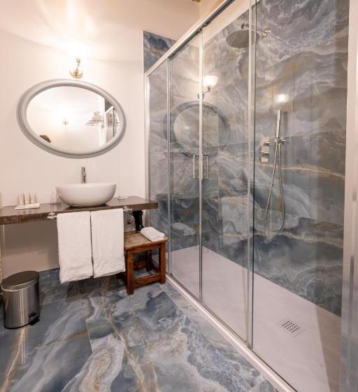 ジュニアスイート, Palazzo Viviani Castello Di Montegridolfo