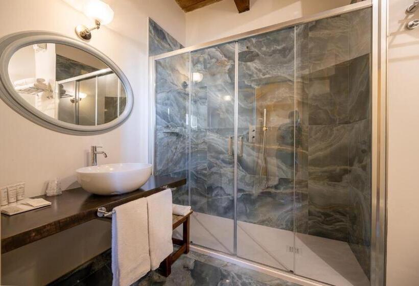 小型套房, Palazzo Viviani Castello Di Montegridolfo