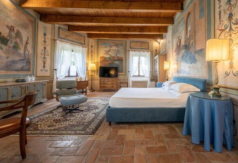 주니어 스위트, Palazzo Viviani Castello Di Montegridolfo