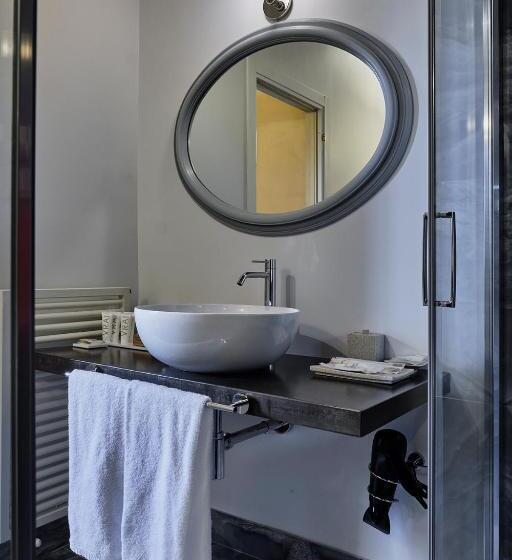 ジュニアスイート, Palazzo Viviani Castello Di Montegridolfo