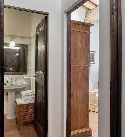 Deluxe-huoneisto 1 Makuuhuone, Palazzo Viviani Castello Di Montegridolfo