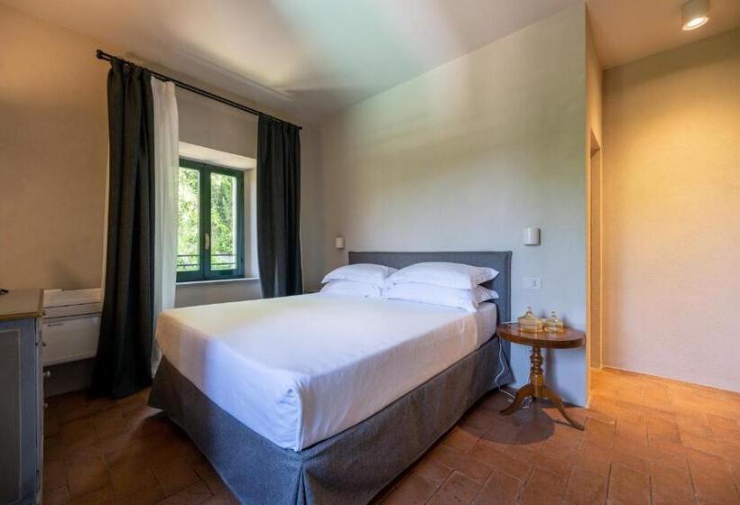 ガーデンビュースタンダードルーム, Palazzo Viviani Castello Di Montegridolfo