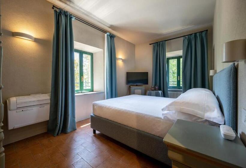 ガーデンビュースタンダードルーム, Palazzo Viviani Castello Di Montegridolfo