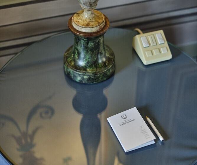 スタンダードスタジオ, Palazzo Viviani Castello Di Montegridolfo