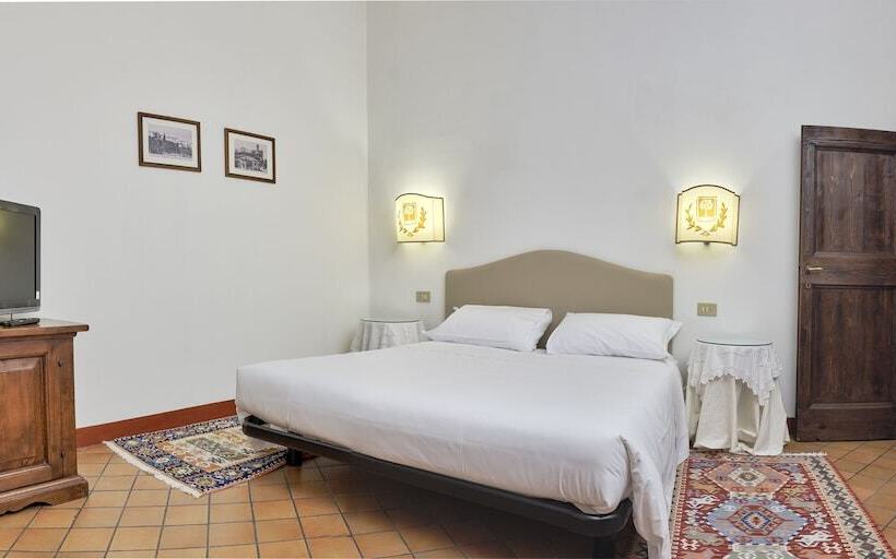 ファミリールーム, Palazzo Viviani Castello Di Montegridolfo