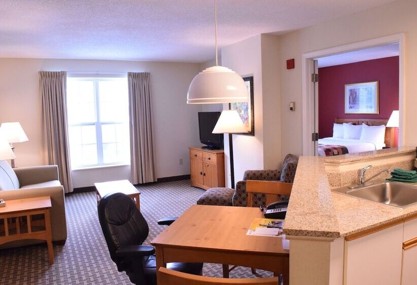 带2个卧室的套房, Cresthill Suites Syracuse