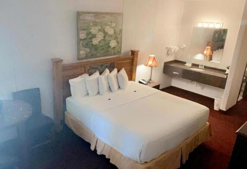 비즈니스룸, Fairbridge Inn & Suites Williston