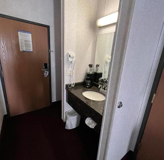 스탠다드 룸 더블 침대 2개, Fairbridge Inn & Suites Williston