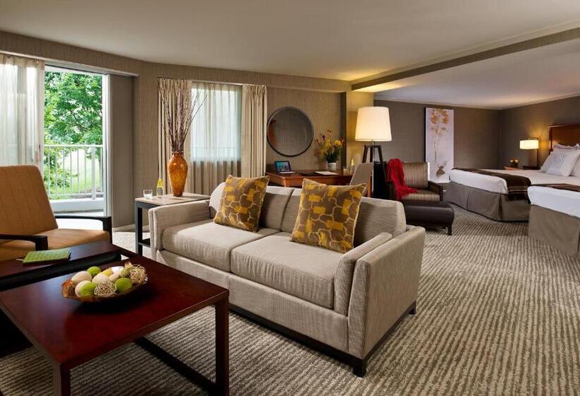 スタンダードスタジオ, Eaglewood Resort & Spa