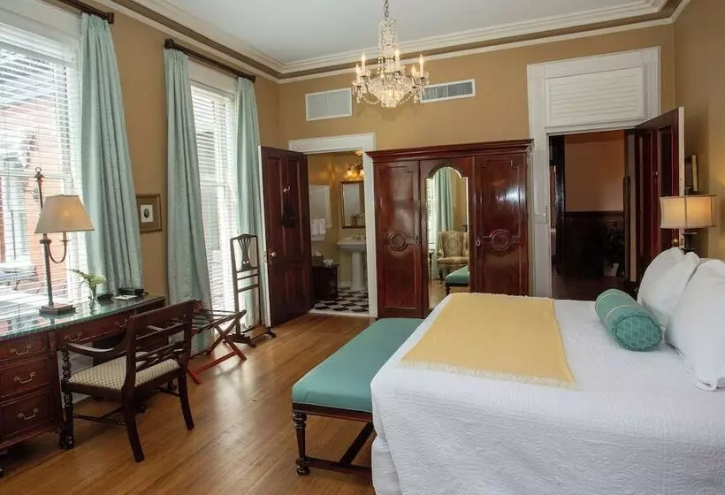 ダブルベッドスタンダードルーム, Kehoe House, Historic Inns Of Savannah Collection