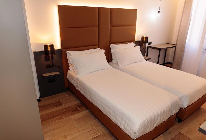 带共用浴室的标准房间, London