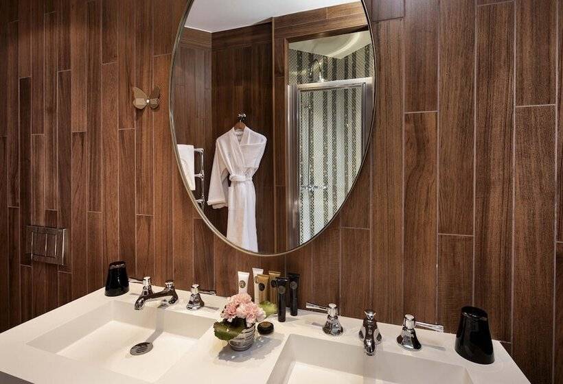 スーペリアールーム, Maison Fl