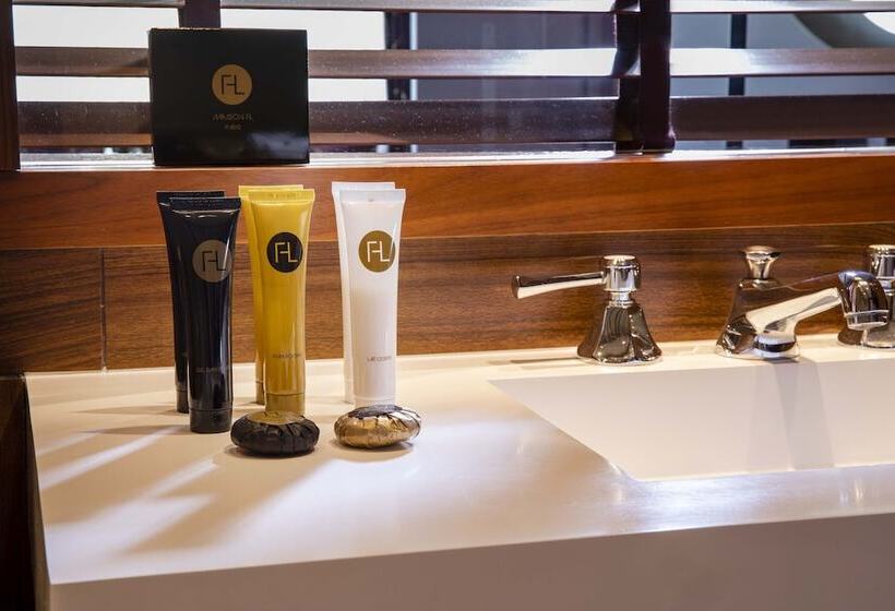 デラックスルーム, Maison Fl