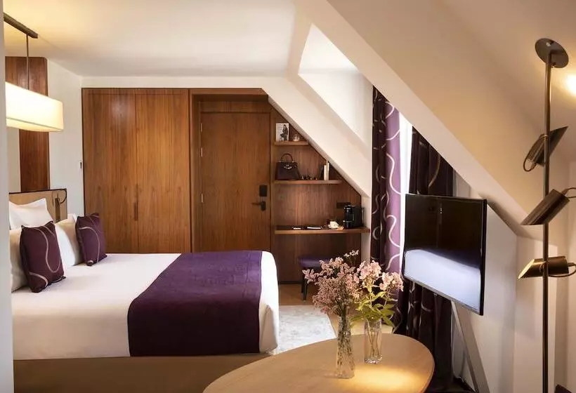 Suite with Terrace, Maison Fl
