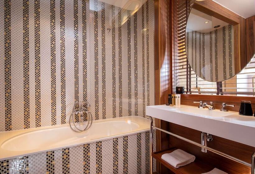 スイート（家族用）, Maison Fl