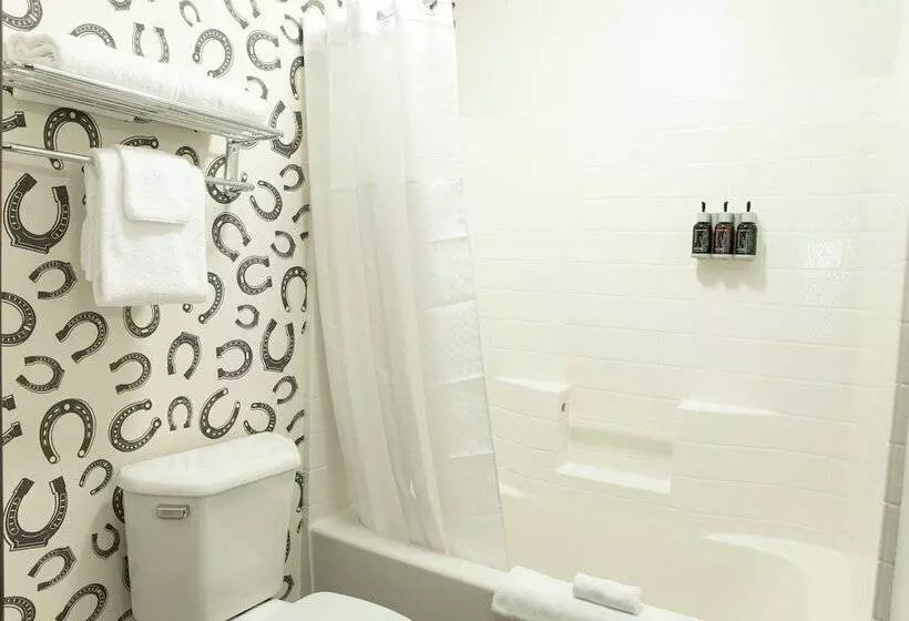 سوئیت با تخت بزرگ, Oxford Suites Pendleton