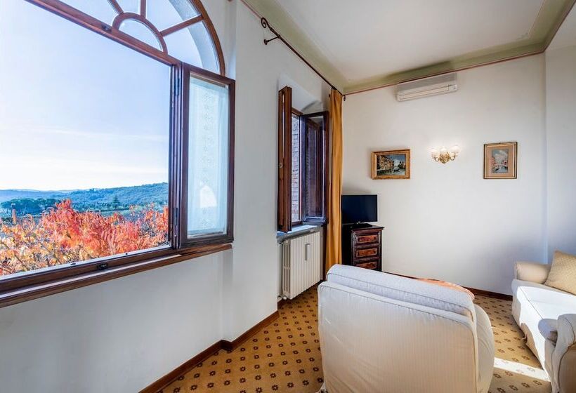 Suite z Balkonem, Relais Vignale & Spa