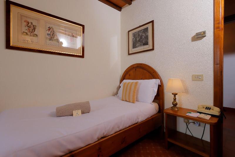 Pokój Standard Jednoosobowy, Relais Vignale & Spa