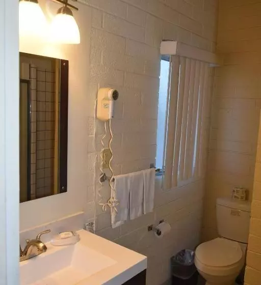 اتاق لوکس, Stanlunds Inn And Suites