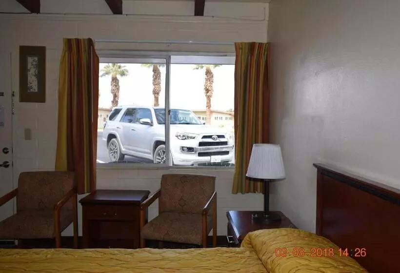 اتاق استاندارد با تخت بزرگ, Stanlunds Inn And Suites