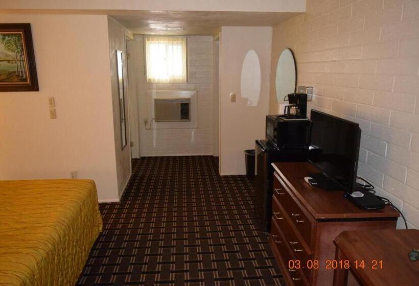 스탠다드 룸 킹사이즈 침대, Stanlunds Inn And Suites