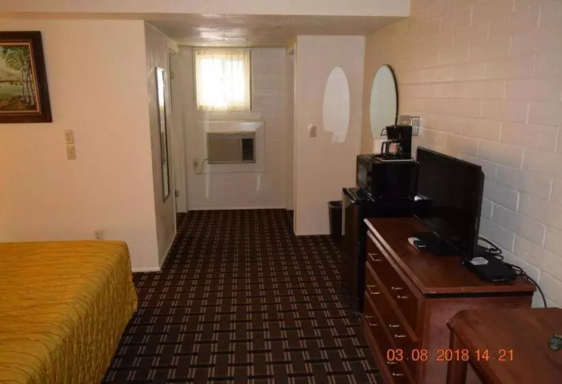 اتاق استاندارد با تخت بزرگ, Stanlunds Inn And Suites