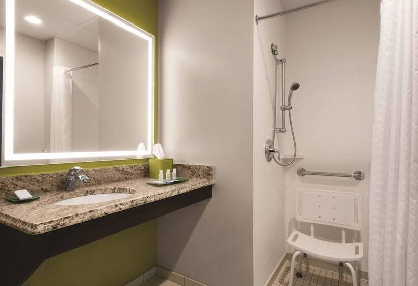 اتاق پرمیوم, The Inn At Saint Mary's