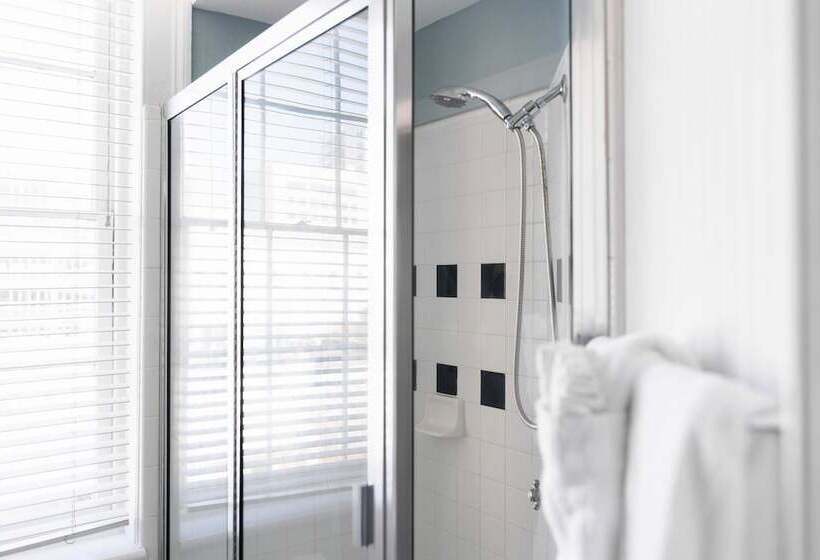 스탠다드 룸 더블 침대, The Marshall House, Historic Inns Of Savannah Collection