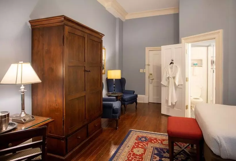 スーペリアールーム, The Marshall House, Historic Inns Of Savannah Collection