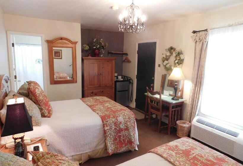 스탠다드 룸 더블 침대 2개, Rainbow Courts