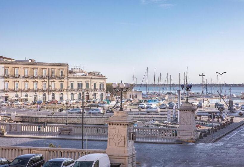 バルコニー付きスタンダードルーム, Darsena Sunset Suites By Wonderful Italy